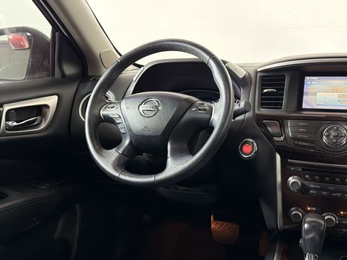Used 2013 Nissan Pathfinder SL w/ SL Premium Pkg FWD image 25