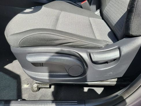 Used 2020 Kia Soul S FWD image 14
