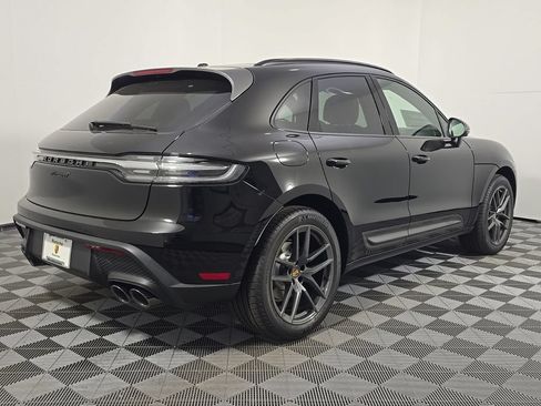 Certified 2026 Porsche Macan Turbo AWD/4WD image 7