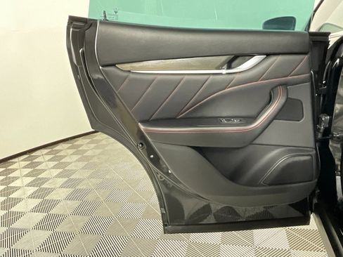 Used 2023 Maserati Levante GT image 26