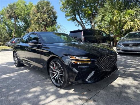 Used 2025 Genesis G70 2.5T RWD image 4