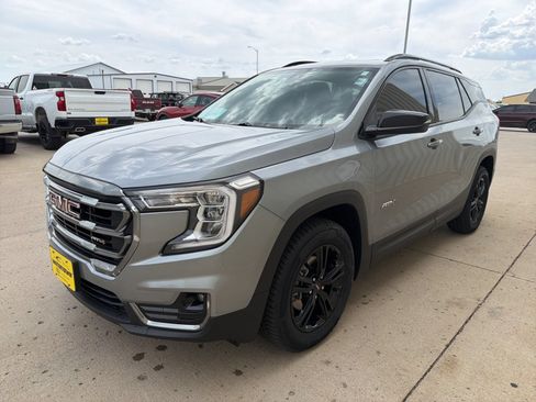 Used 2023 GMC Terrain AT4 w/ Infotainment Package II AWD/4WD image 4