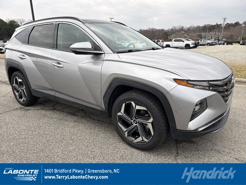 Used 2024 Hyundai Tucson Limited image 1