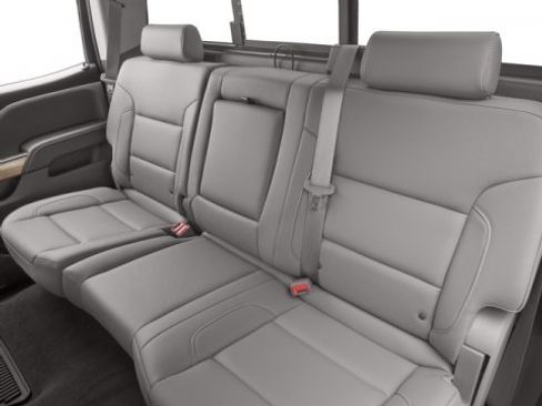 Used 2018 Chevrolet Silverado 1500 LTZ image 17