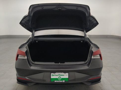 Used 2021 Hyundai Elantra SEL FWD image 29