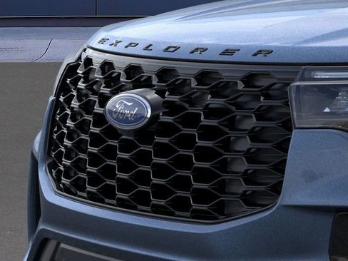 New 2026 Ford Explorer ST-Line w/ ST-Line Street Pack image 17