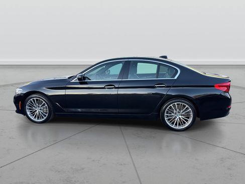 Used 2018 BMW 540i xDrive image 2