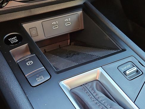 New 2026 Nissan Kicks SV w/ SV Premium Package image 19