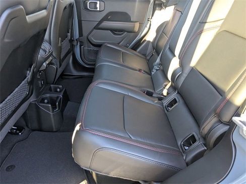 New 2026 Jeep Gladiator Rubicon image 25