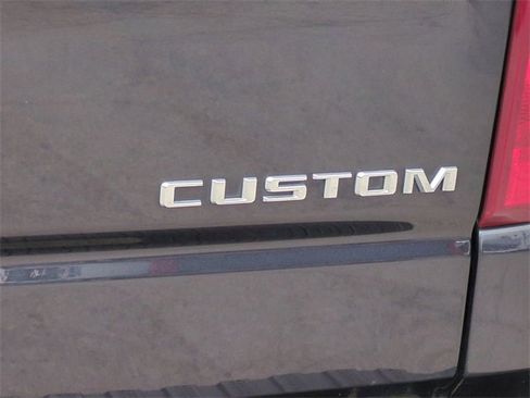 Used 2022 Chevrolet Silverado 1500 Custom image 13