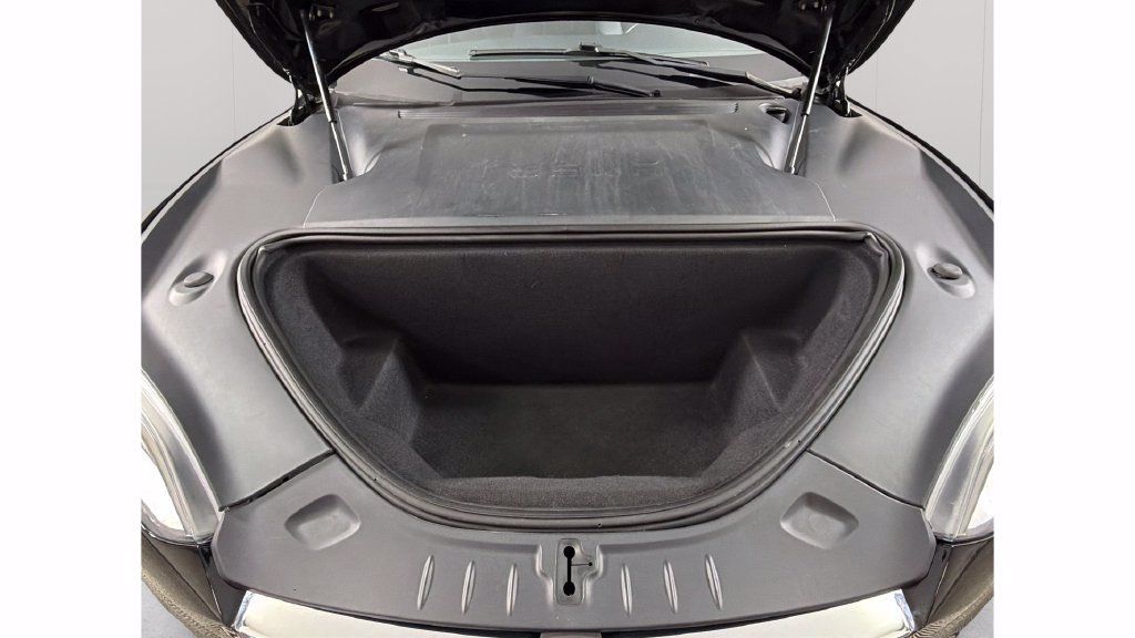 Used 2020 Tesla Model S Long Range AWD/4WD image 34