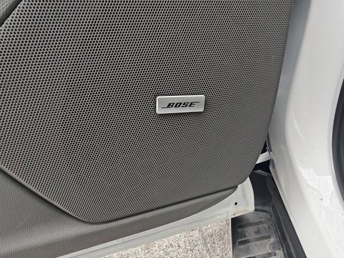 Used 2022 Cadillac XT5 Premium Luxury w/ Technology Package image 16