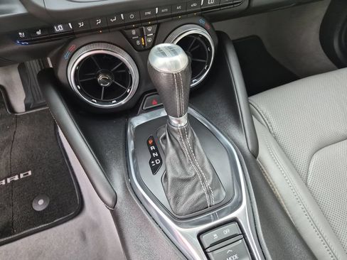 Used 2019 Chevrolet Camaro SS RWD image 28
