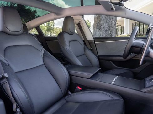 Used 2025 Tesla Model 3 Long Range RWD image 25
