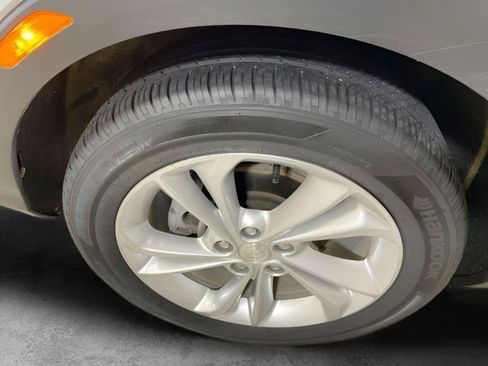 Used 2023 Buick Encore GX Preferred w/ Cold Weather Comfort Package FWD image 26