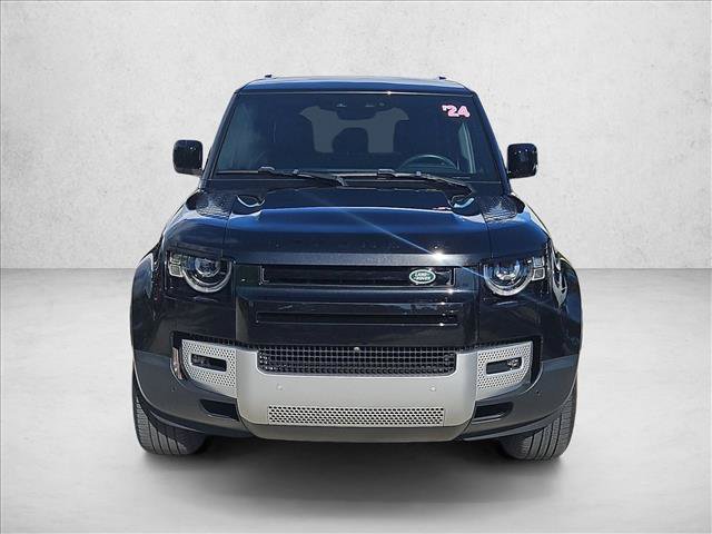 Used 2024 Land Rover Defender 110 S AWD/4WD image 2