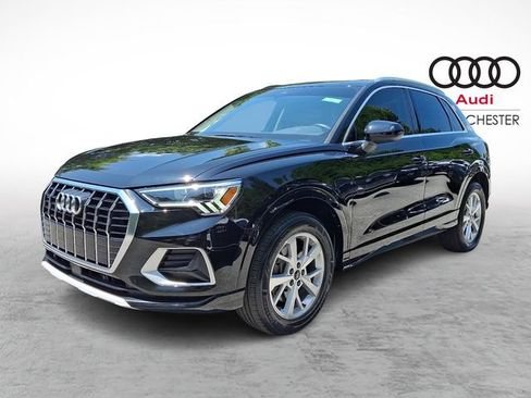 Used 2023 Audi Q3 2.0T Premium w/ Convenience Package AWD/4WD image 3