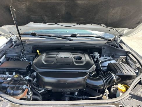 Used 2018 Jeep Grand Cherokee Altitude RWD image 39