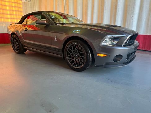 Used 2014 Ford Mustang Shelby GT500 w/ Equipment Group 821A image 1