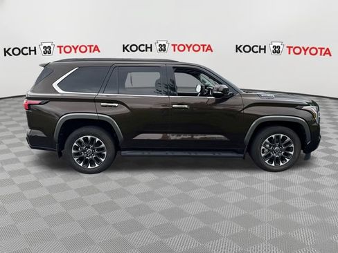 Used 2023 Toyota Sequoia Limited w/ Tow Technology Package AWD/4WD image 9