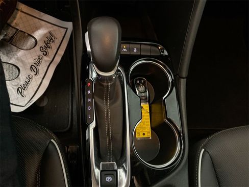 Used 2024 Buick Encore GX Avenir w/ Avenir Convenience Package image 19