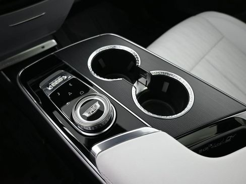 Used 2024 Cadillac Lyriq Sport AWD/4WD image 8