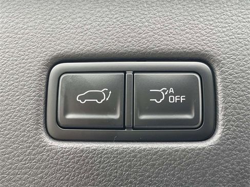 New 2026 Kia Carnival EX image 24