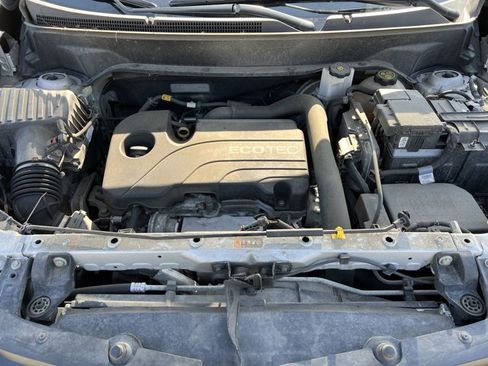 Used 2019 Chevrolet Equinox LT w/ LPO, Hit The Road Package image 30