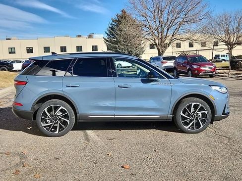 New 2025 Lincoln Corsair Reserve w/ Equipment Group 202A image 2