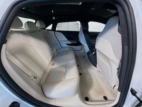 Used 2024 Lucid Air Touring AWD/4WD image 23
