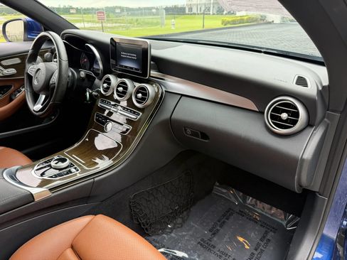 Used 2017 Mercedes-Benz C 300 4MATIC Coupe image 17