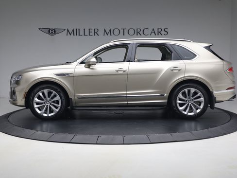 Certified 2021 Bentley Bentayga AWD/4WD image 3
