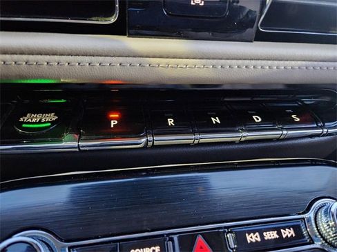 Used 2021 Lincoln Nautilus Reserve w/ Equipment Group 201A image 15