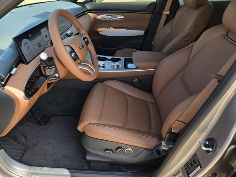 New 2026 Genesis GV70 2.5T Advanced AWD/4WD image 17