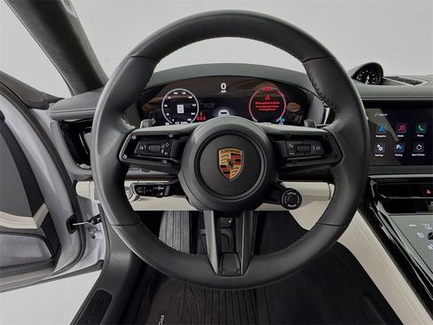 Certified 2025 Porsche Panamera GTS image 16