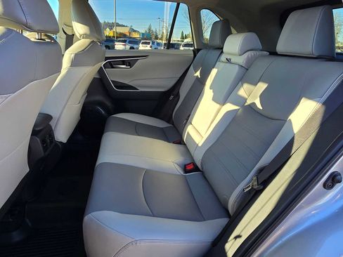 Certified 2025 Toyota RAV4 XLE Premium image 18