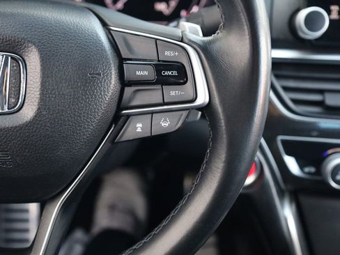 Used 2019 Honda Accord Sport image 29