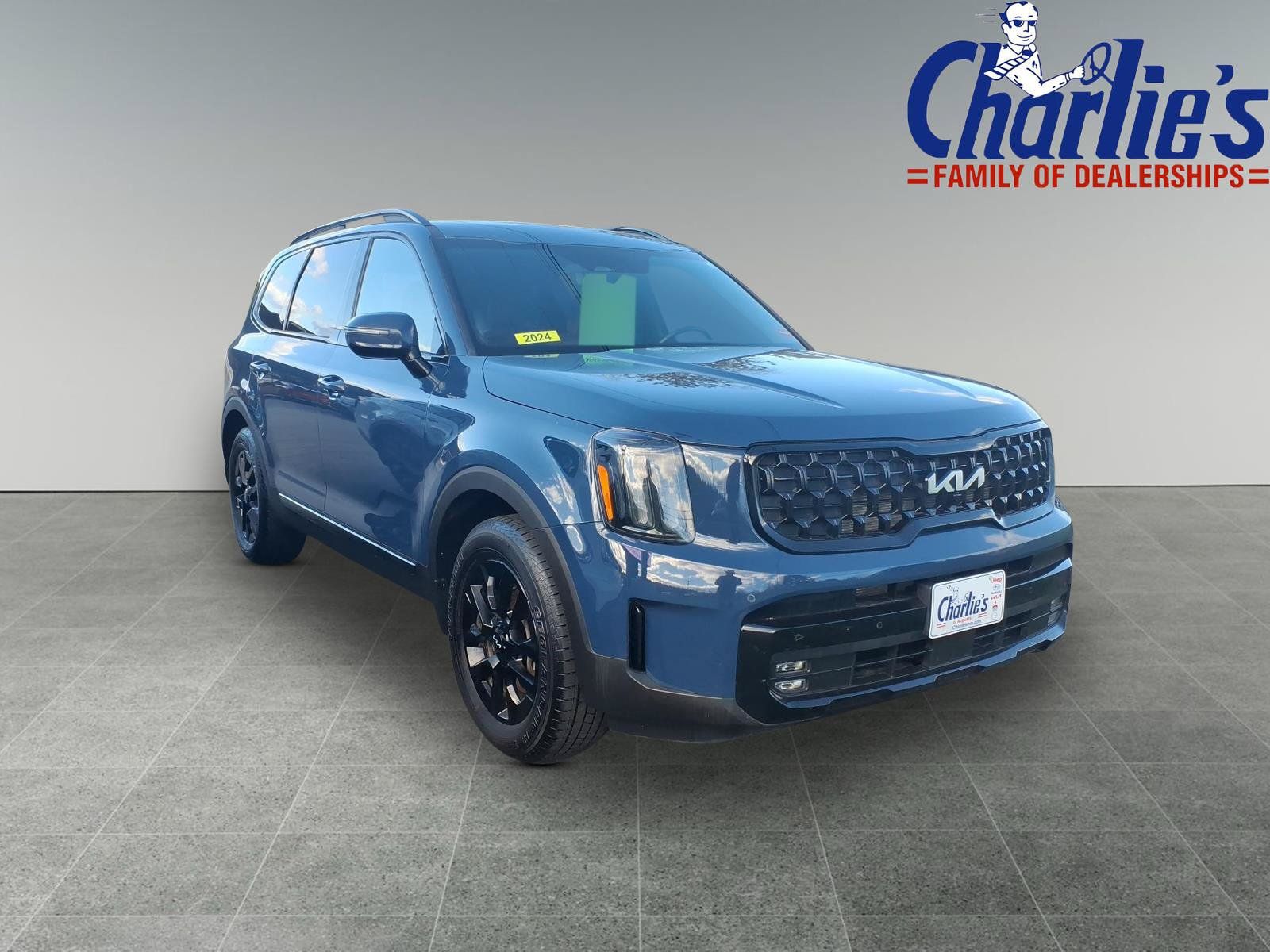 Used 2024 Kia Telluride SX Prestige X-Pro AWD/4WD image 3