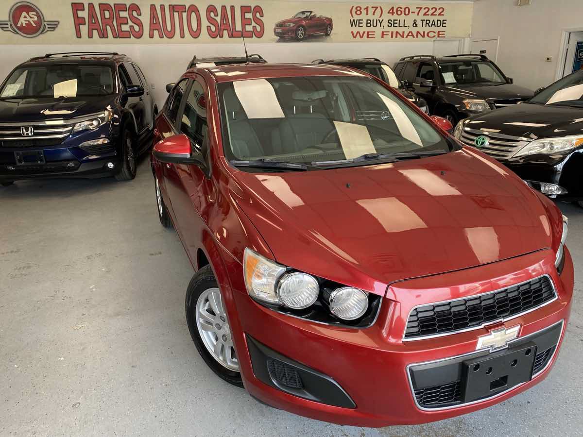 Used 2013 Chevrolet Sonic LT FWD image 1