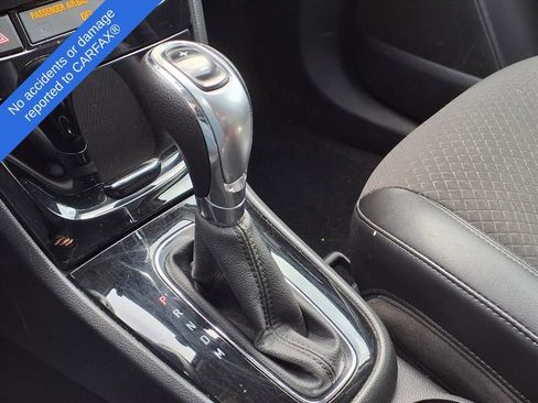 Used 2018 Buick Encore Preferred image 24