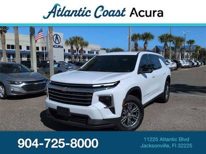 Used 2024 Chevrolet Traverse LT w/ Trailering Package