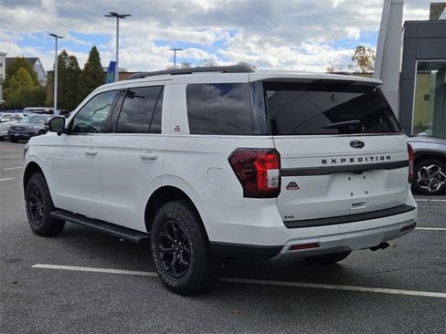 New 2024 Ford Expedition Timberline image 3