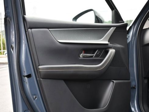 New 2025 MAZDA CX-70 Plug-In Hybrid w/ Premium Pkg image 11