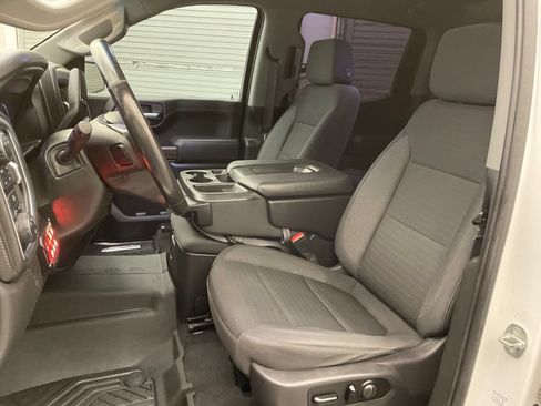 Used 2021 Chevrolet Silverado 1500 LT AWD/4WD image 19