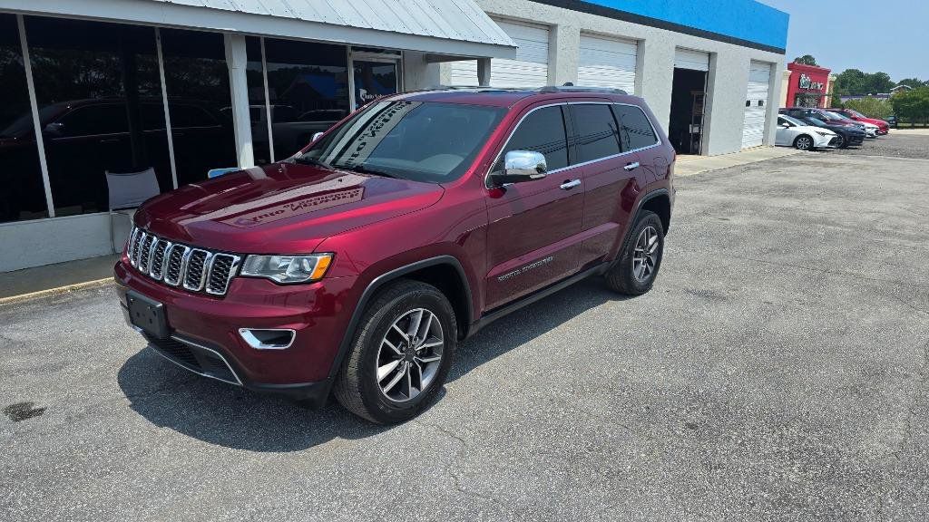 Used 2020 Jeep Grand Cherokee Limited w/ Luxury Group II AWD/4WD image 2