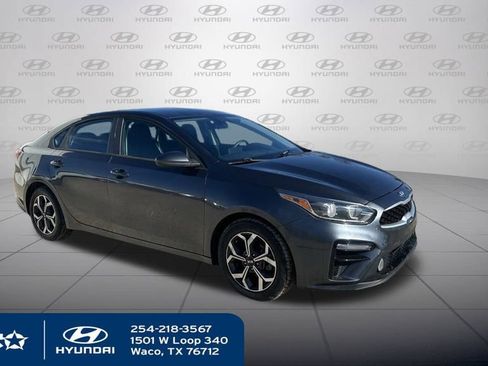 Used 2020 Kia Forte LXS image 5