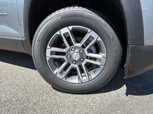 New 2026 GMC Terrain Elevation w/ Technology Package II AWD/4WD image 9