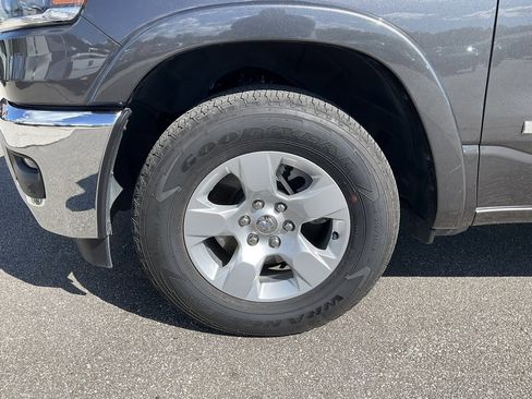 Used 2025 RAM 1500 Big Horn image 13