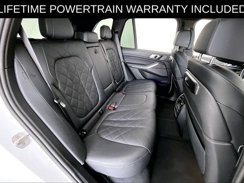 Used 2025 BMW X5 xDrive40i AWD/4WD image 35