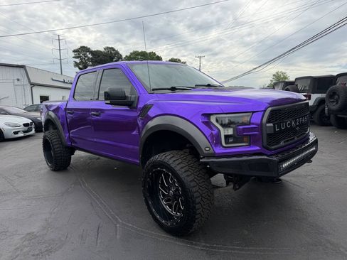 Used 2017 Ford F150 Raptor AWD/4WD image 3